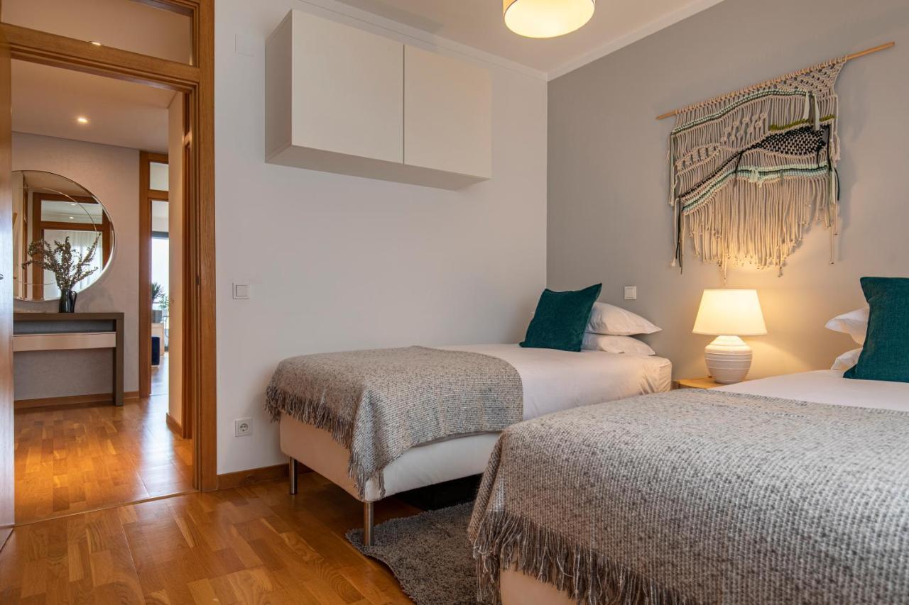 River View Apartment By Lisbon Heart Exterior photo